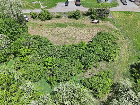 2nd image of 0 Brooks Rd