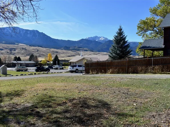 Nhn Travertine St Lot 1, Gardiner, MT 59030