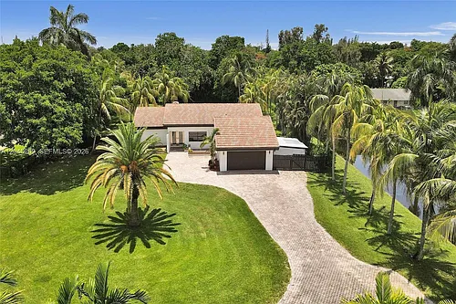 11460 SW 1st Ct Photo 1
