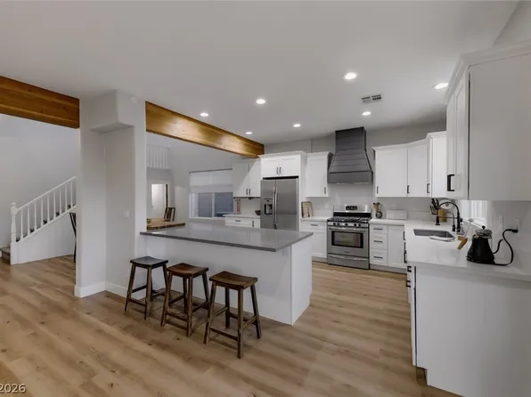 7124 Estrella De Mar Ave, Las Vegas, NV 89131