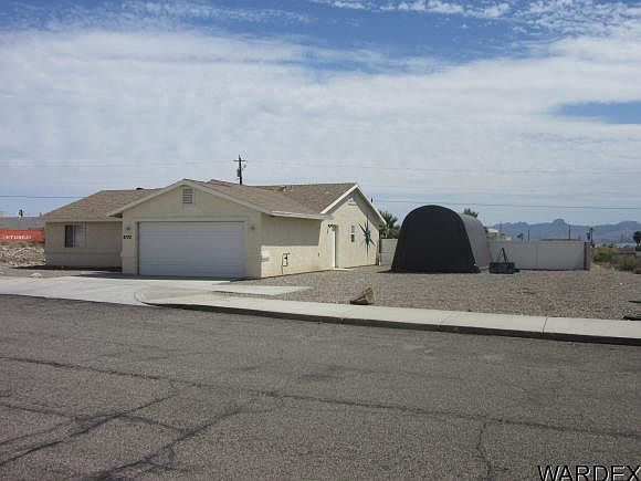 1st image of 2770 Palisades Dr