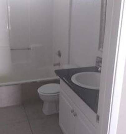 5th image of 13730 Mesquite Ave #A