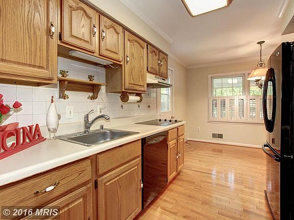 5th image of 12511 Colby Dr