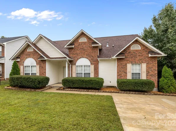 5508 Burning Ridge Dr, Monroe, NC 28110