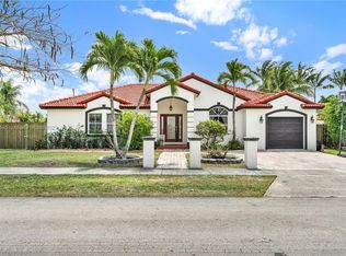 15200 SW 181st Ter, Miami, FL 33187