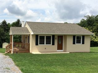 158 S Pool Forge Rd, Narvon, PA 17555