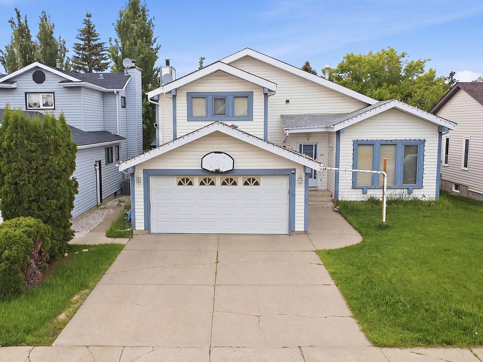 1st image of 3220 42a Ave NW