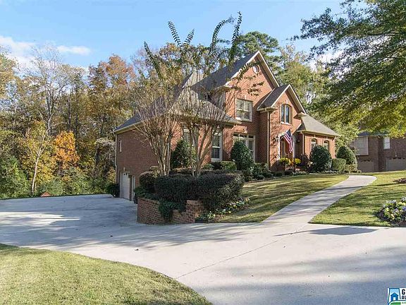 2nd image of 983 Cobble Creek Dr