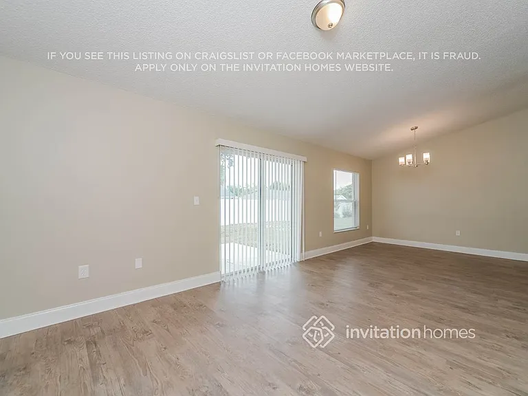 15945 Greater Groves Blvd — Photo 5