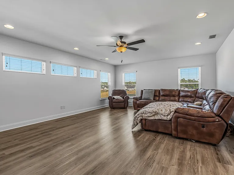 3836 Ardmore Ln — Photo 26