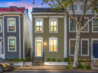 624 N Patrick St, Alexandria, VA 22314