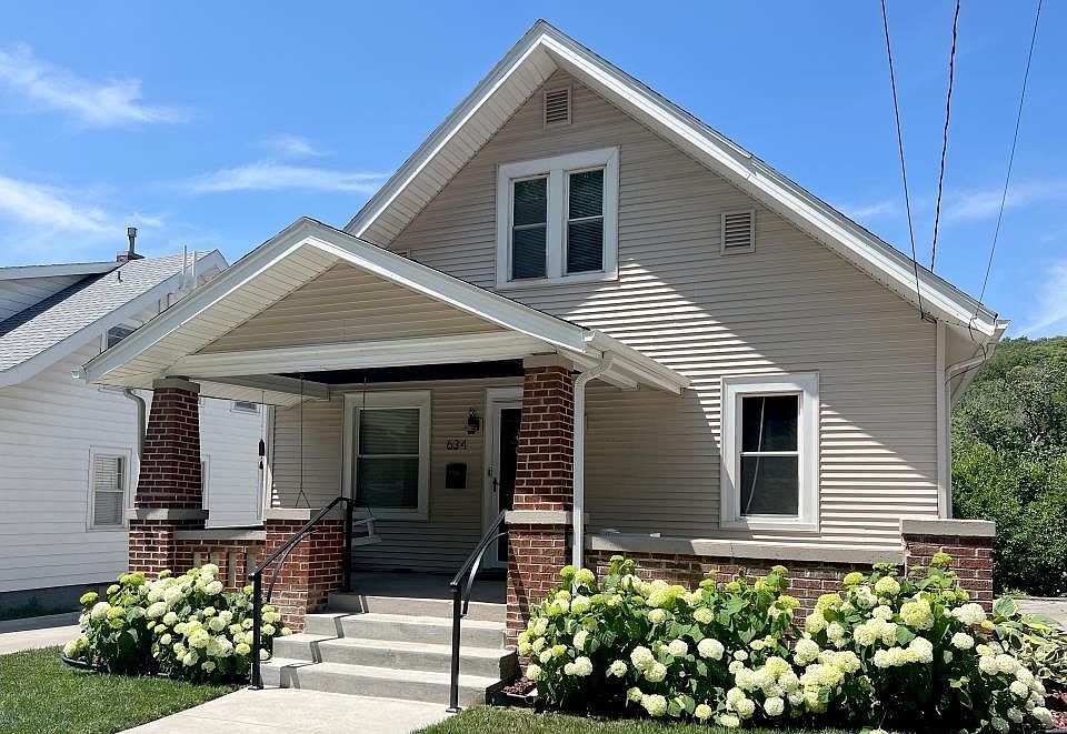 1st image of 634 Benton St