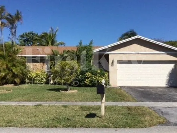 9703 NW 42nd Ct, Fort Lauderdale, FL 33351