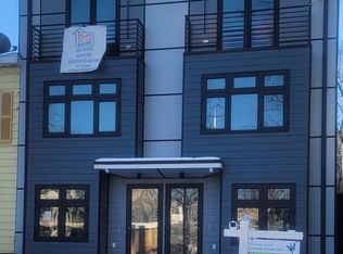 909 I St NE, Washington, DC 20002