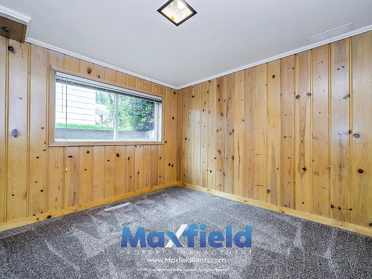 2139 E 1300 S — Photo 31
