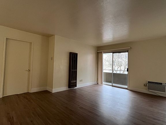 2nd image of 1420 O St #2B-1Ba-712Sqft