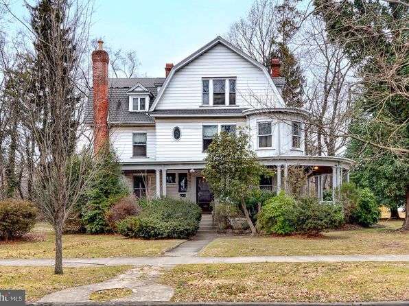 Riverton Real Estate - Riverton NJ Homes For Sale | Zillow