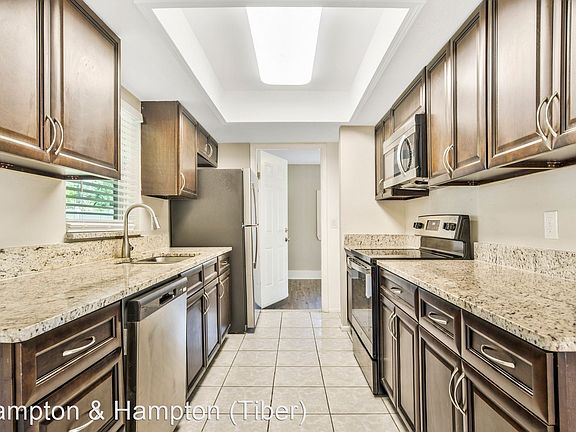 3rd image of 12208 Florida Woods Ln
