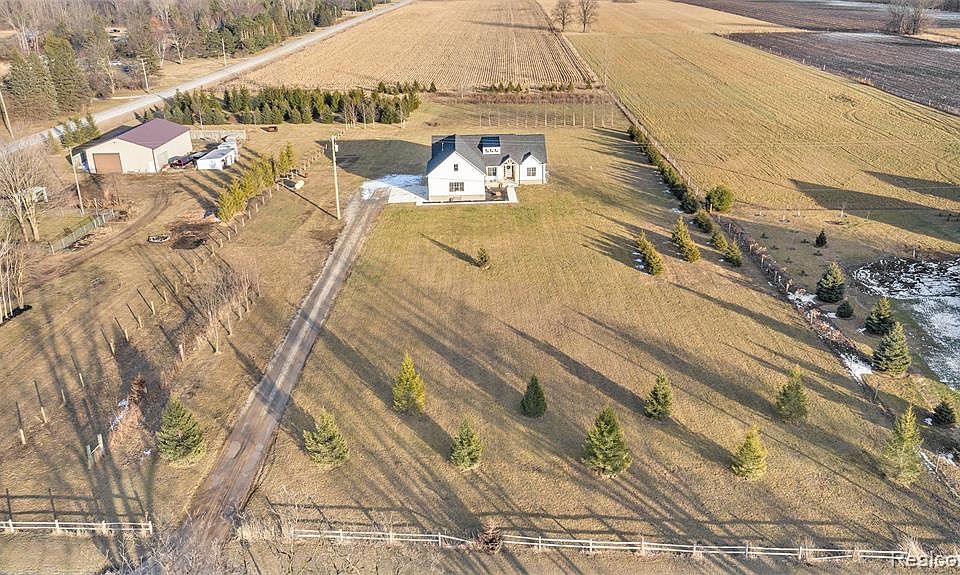 4015 Howland Rd, Almont, MI 48003 Zillow