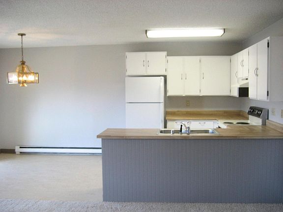 Kitchen and dining space