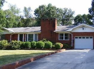 924 Redding Rd, Asheboro, NC 27203