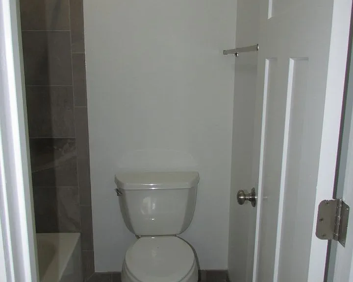 6405 Alison Ln — Photo 25