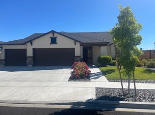 7330 Souverain Ln, Reno, NV 89506