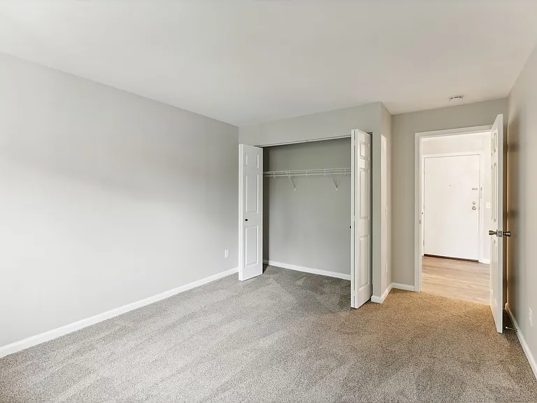 Country Meadows Apartments — Photo 49