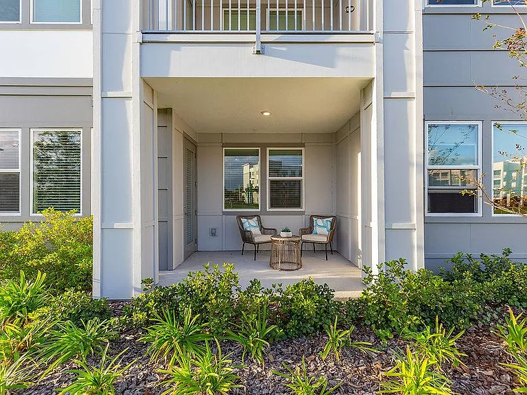 Aqua Palm Bay — Photo 15
