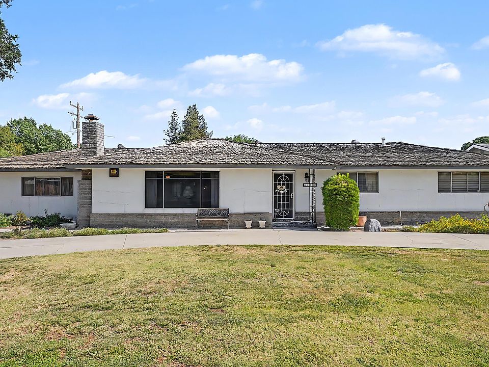 1st image of 790 Laurence Lane