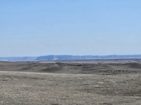 1 County Road C, Scottsbluff, NE 69361