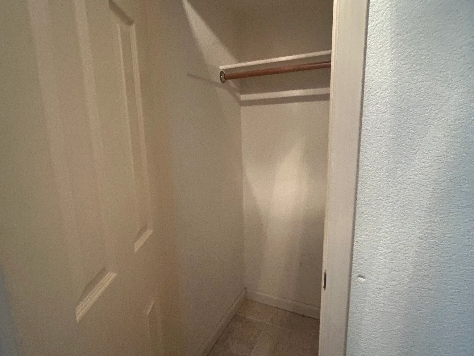8804 Hiddenspring Way — Photo 4