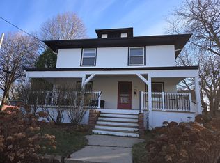 517 Arcadian Ave, Waukesha, WI 53186