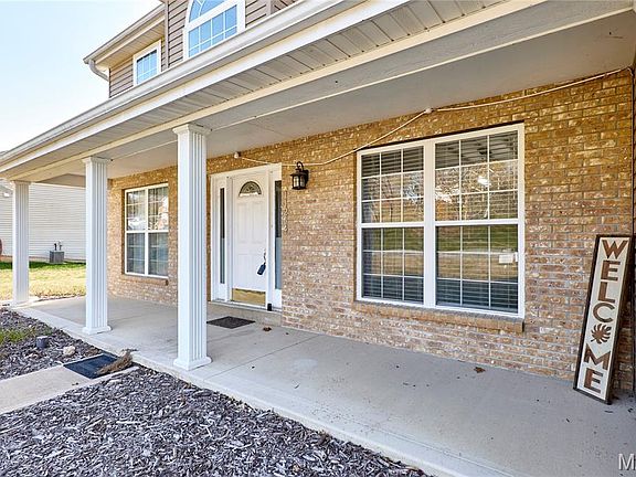 2nd image of 11264 Village Dr W