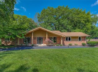 12553 Royal Manor Dr, Saint Louis, MO 63141