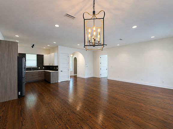5th image of 169 Foxmeyer Dr