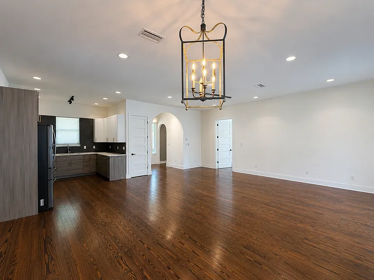 169 Foxmeyer Dr — Photo 5