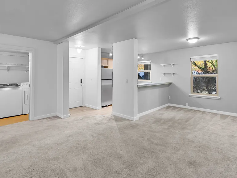 9805 Avondale Rd NE #W159 — Photo 9
