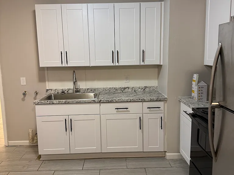 4114 Blue Spring Rd NW — Photo 4