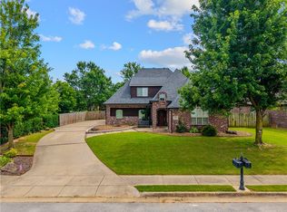 4300 W Warbal Trl, Rogers, AR 72758
