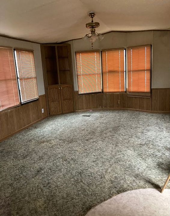 2nd image of 3909 Hazelwood Ln #48