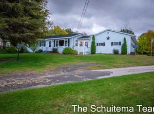 7230 Warner St, Allendale, MI 49401
