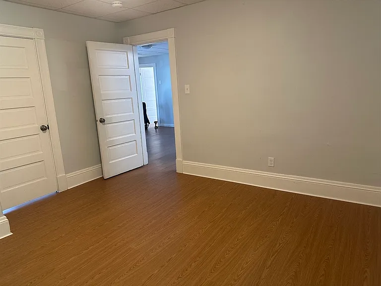 187 White St #3 — Photo 26