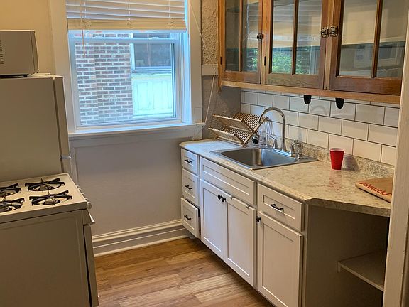 2nd image of 1112 Louisville Ave APT 1S