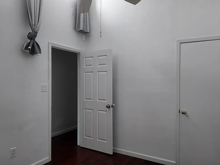 84-40 98th St #2 — Photo 9