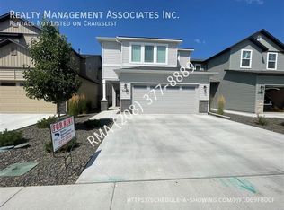 3085 N Summermoon Ave, Meridian, ID 83646