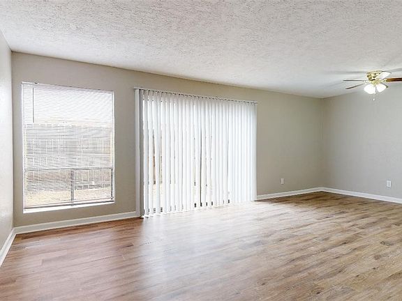 2nd image of 1803 Potomac Pl APT B