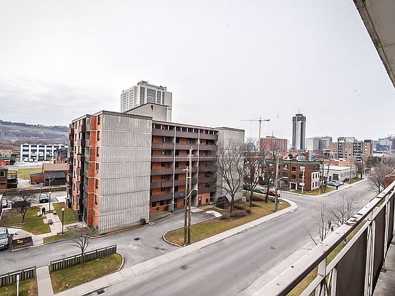 4th image of 315 King William St #1513562