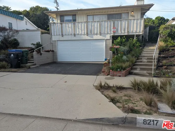 8217 Billowvista Dr, Playa Del Rey, CA 90293