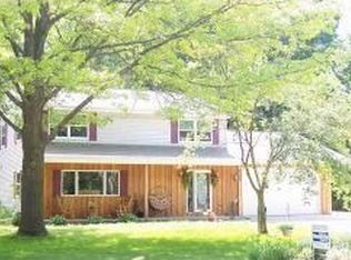 853 Cornelius Dr, Green Bay, WI 54311